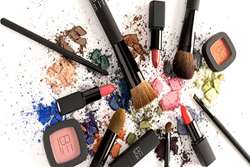 توصیه های مهم در هنگام خرید آنلاین لوازم آرایشی و بهداشتی